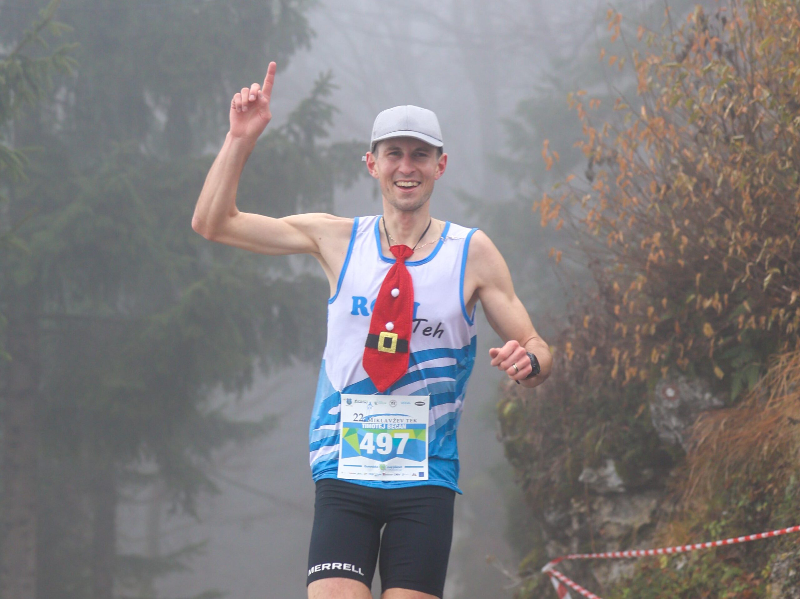 Timotej Bečan in Manca Mlekuž najhitreje na Miklavževem teku